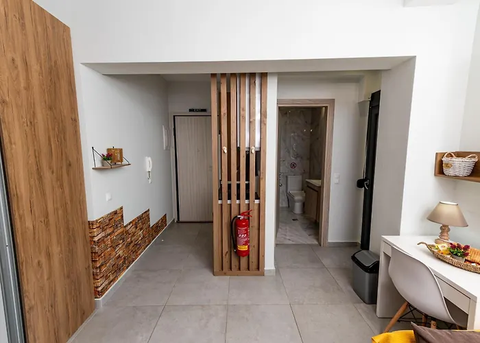 Modern In Historic Old Town With Private Terrace *