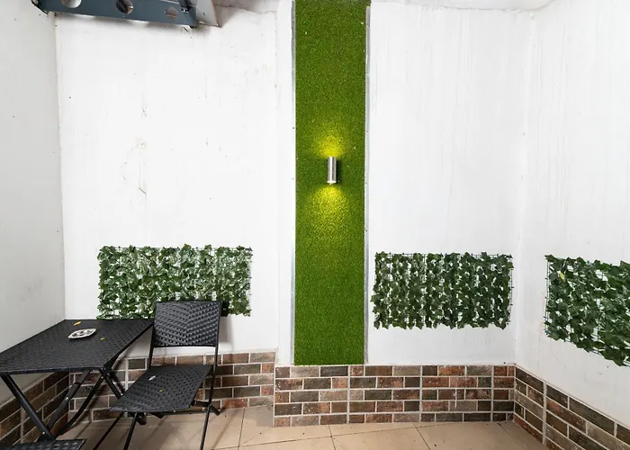 Modern In Historic Old Town With Private Terrace 公寓