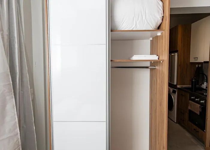 Modern In Historic Old Town With Private Terrace 公寓 塞萨洛尼基