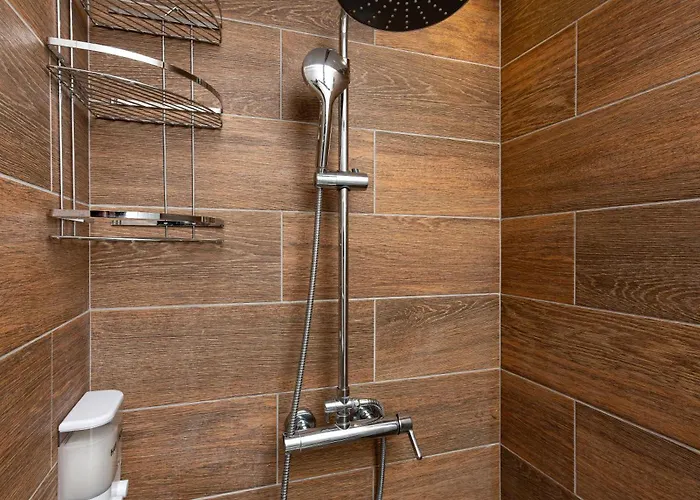 Apartment Modern In Historic Old Town With Private Terrace *