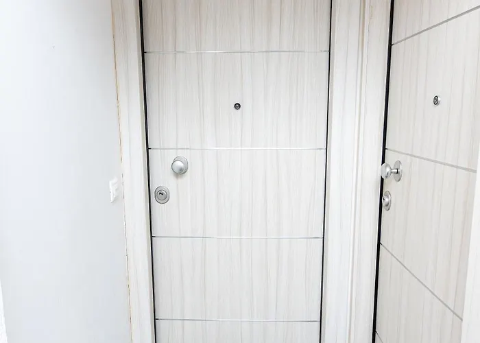 Modern In Historic Old Town With Private Terrace 公寓