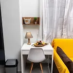 Modern In Historic Old Town With Private Terrace * Tessalónica