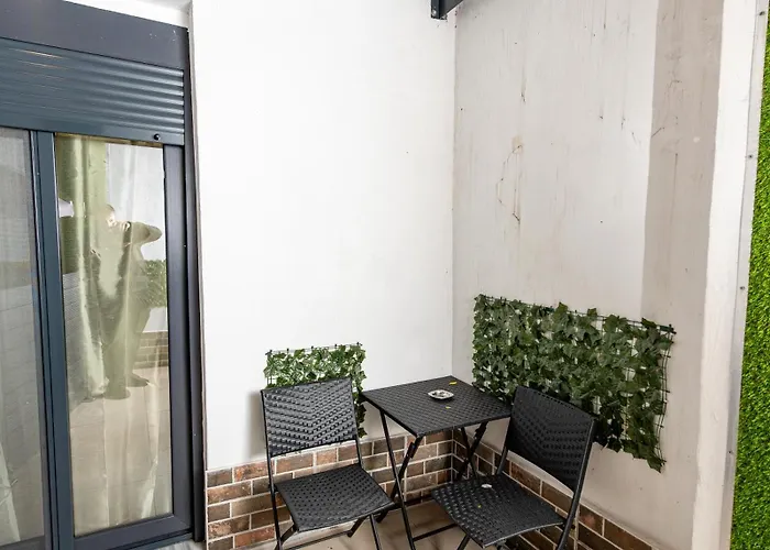 Modern In Historic Old Town With Private Terrace Thessaloniki