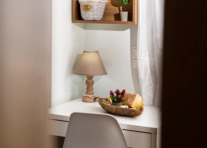 Modern In Historic Old Town With Private Terrace Апартаменты Салоники