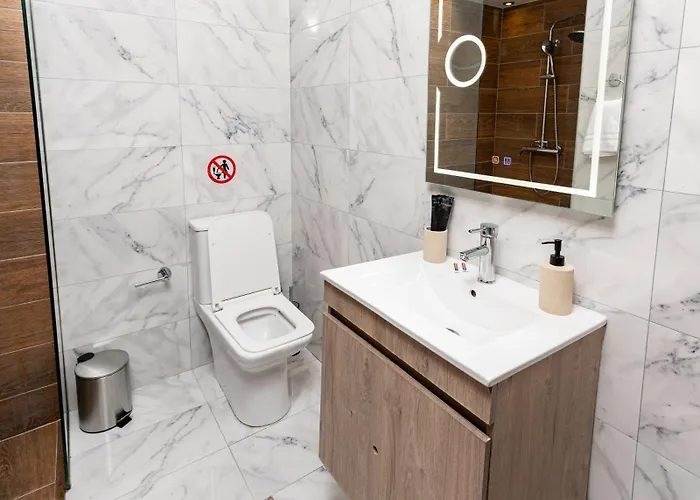 Апартаменты Modern In Historic Old Town With Private Terrace Салоники