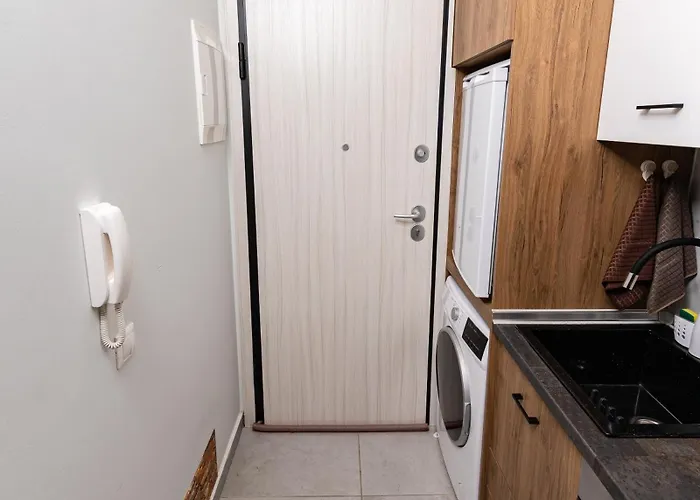 Modern In Historic Old Town With Private Terrace Апартаменты Салоники